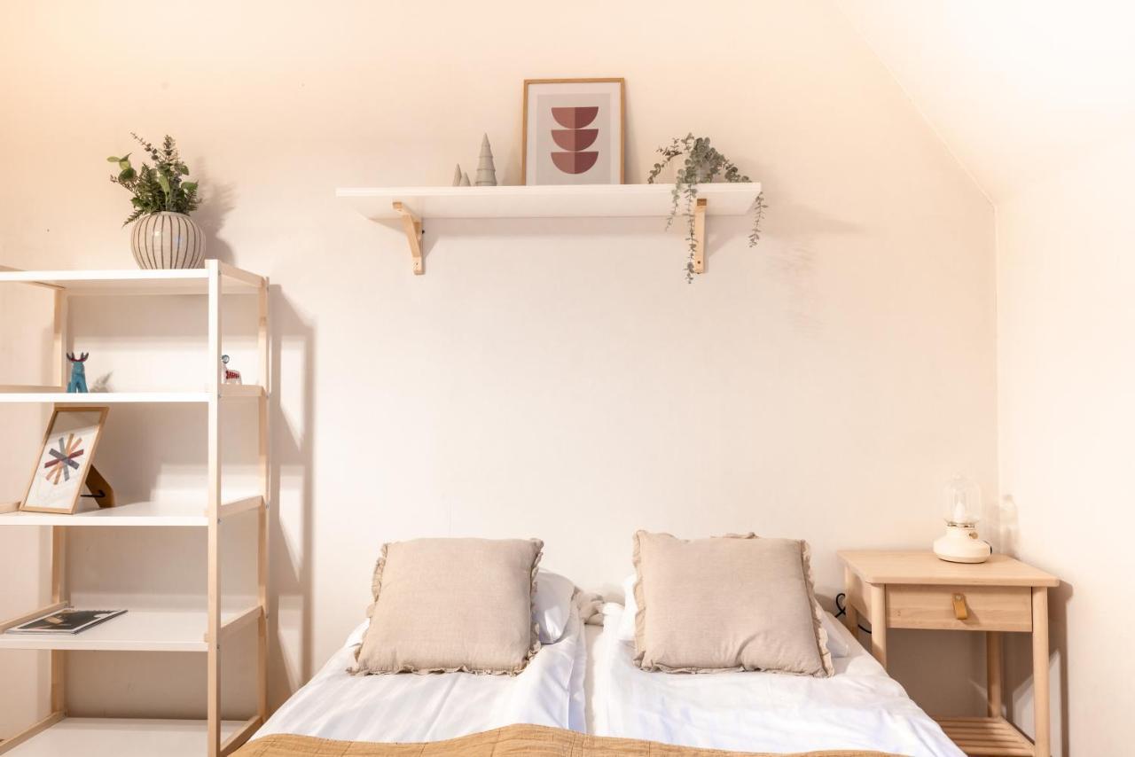 2Ndhomes Cozy & Compact Top Floor Studio In Erottaja Helsinki Luaran gambar